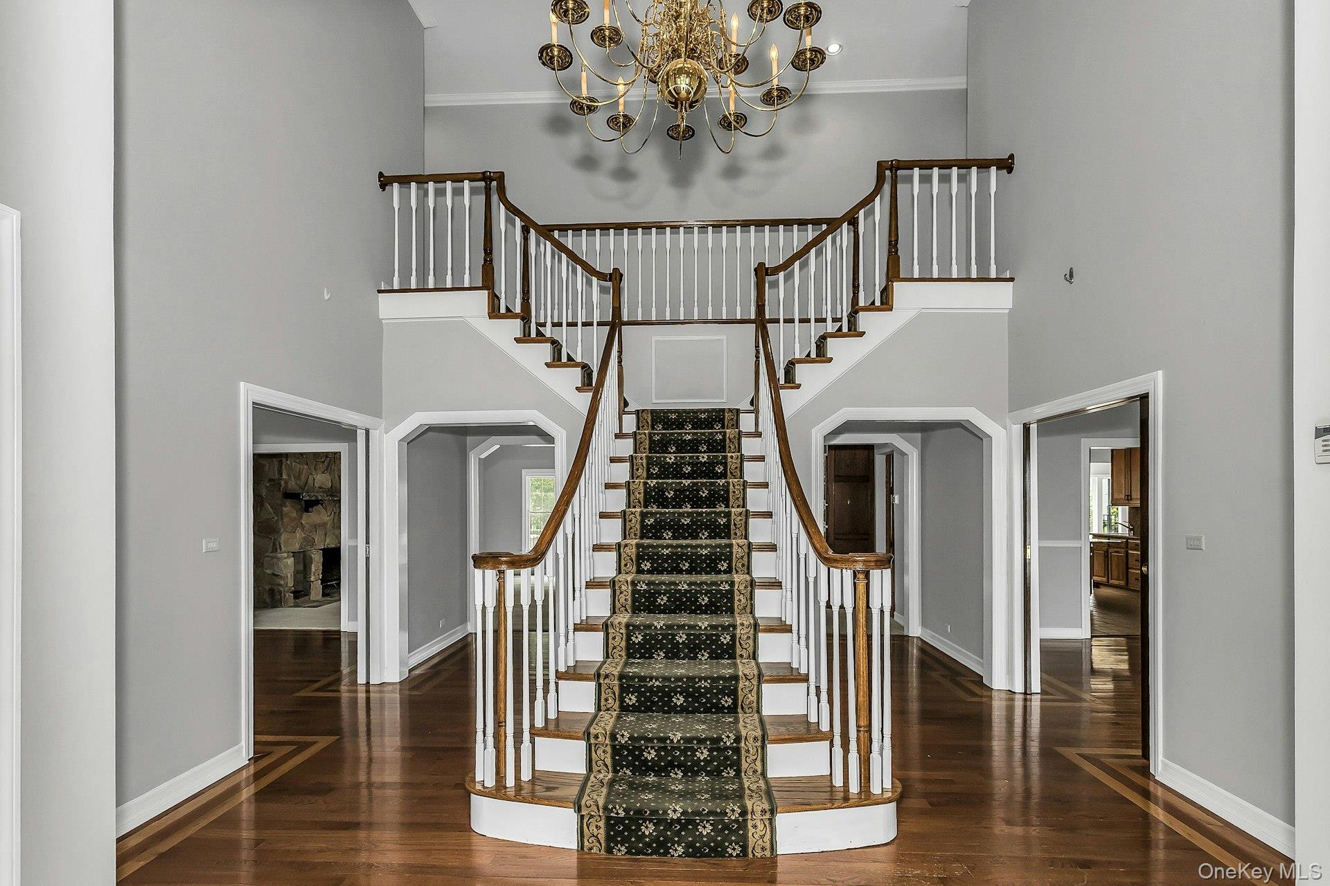 12 Orient Avenue