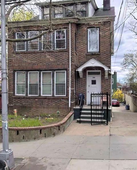 756 E 232nd Street Bronx NY 10466