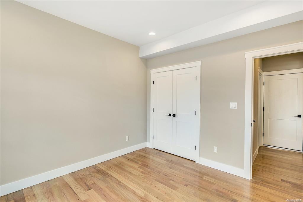 10 Preston Lane, Syosset, New York image 18
