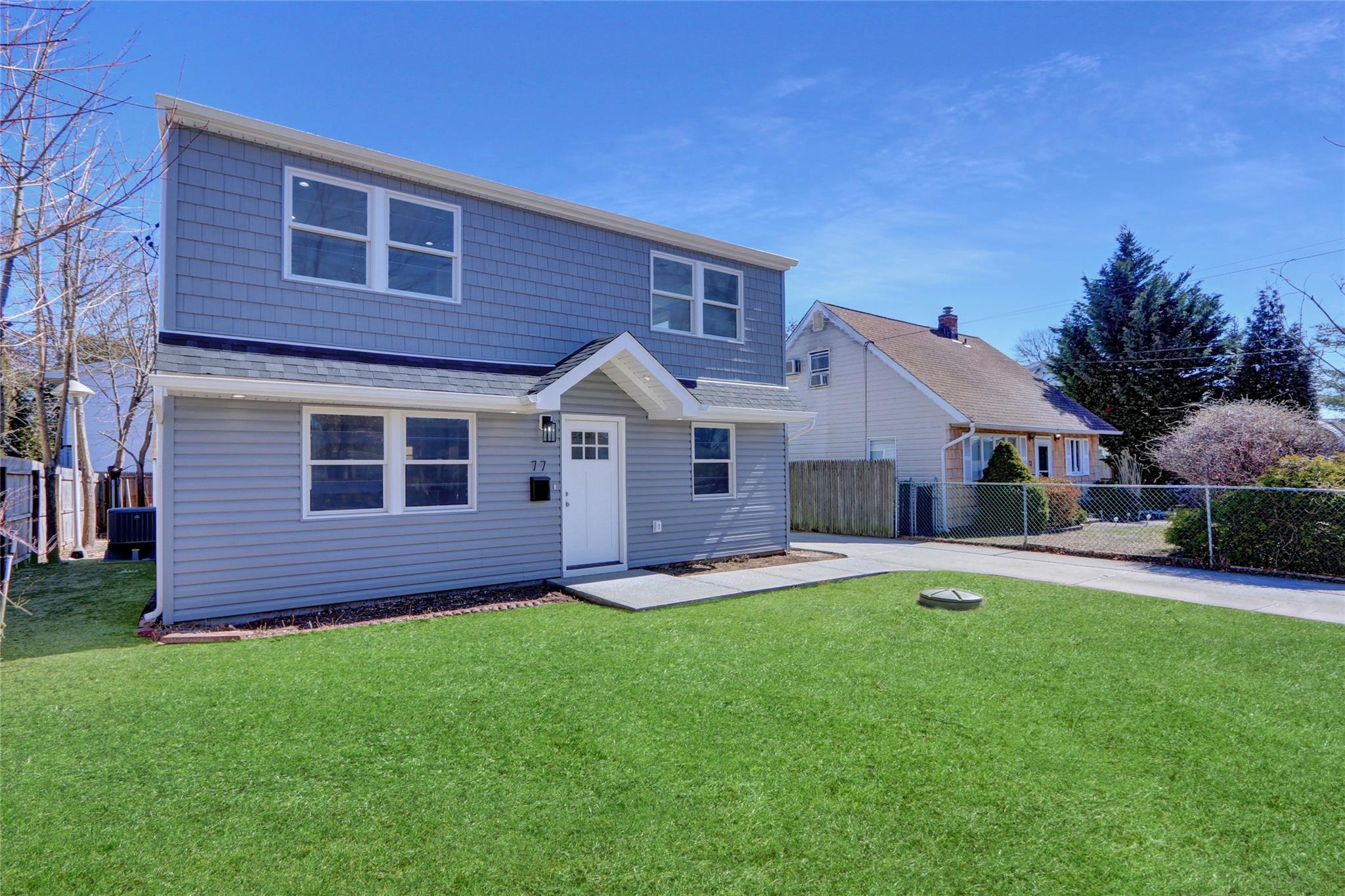 77 Carlls Path, North Babylon, New York image 32
