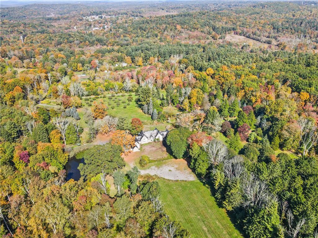 34 Boutonville Road, Pound Ridge, New York image 10