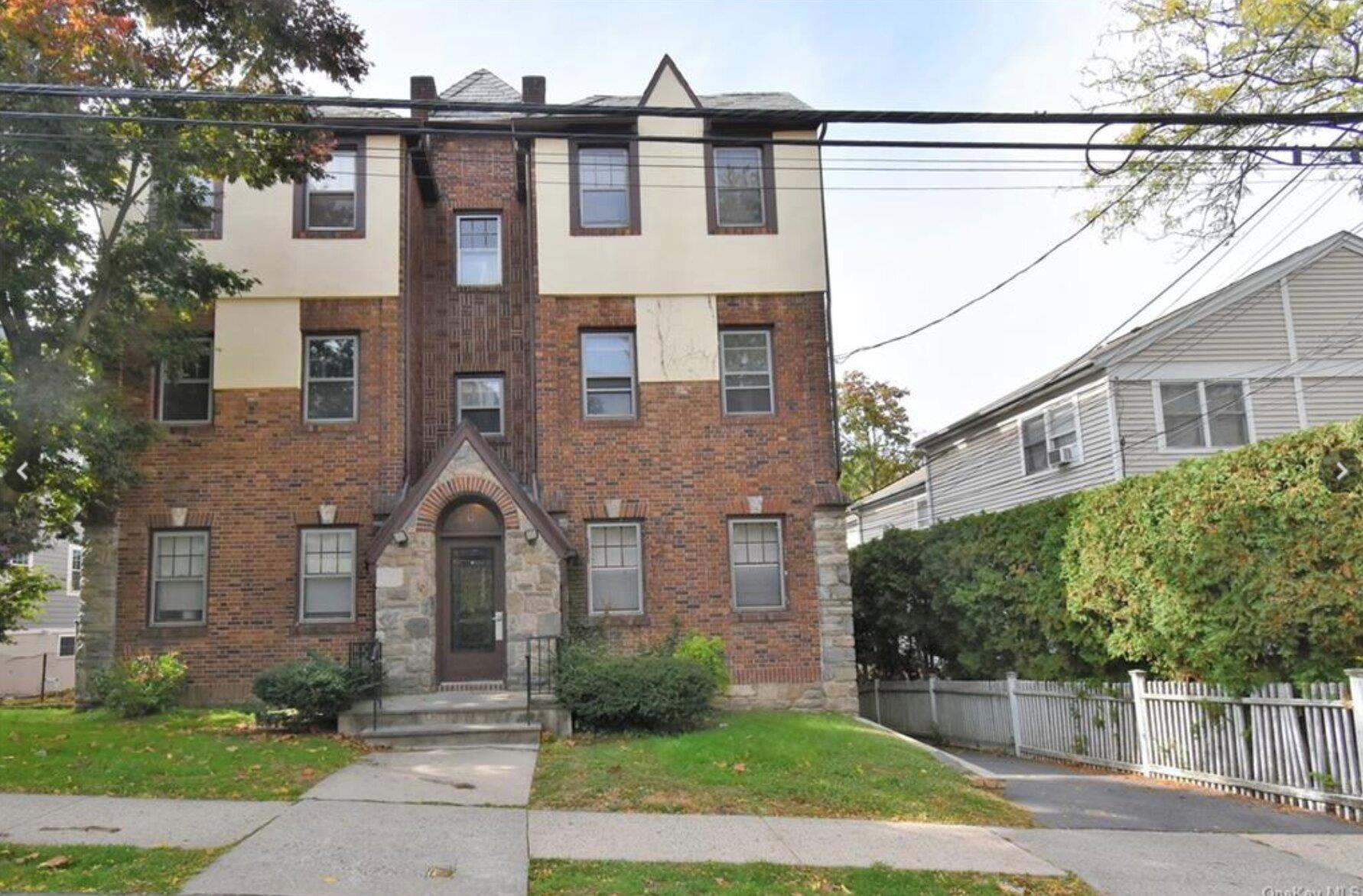 Midland Place 3S, Tuckahoe, New York - 2 Bedrooms  
1 Bathrooms  
2 Rooms - 