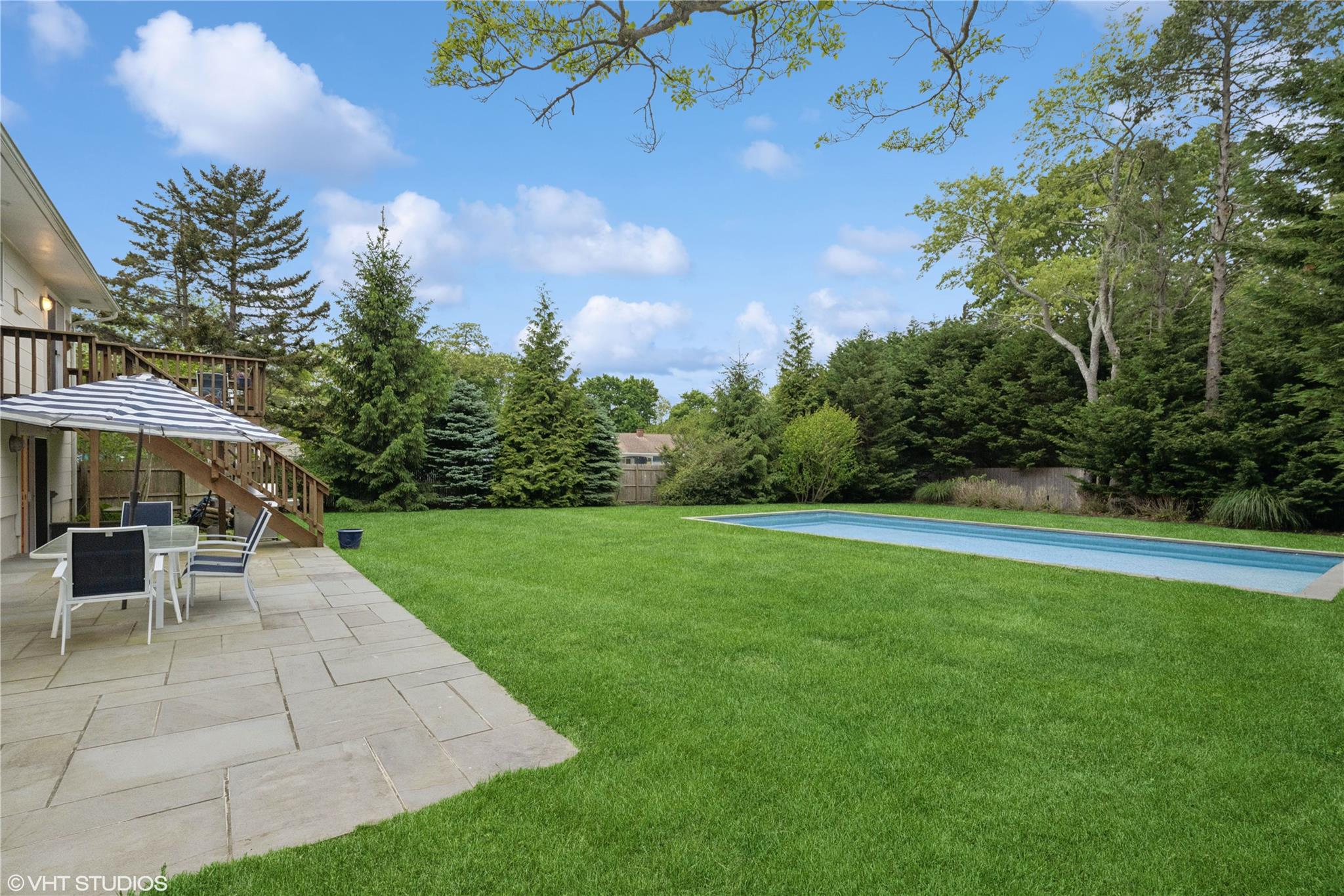 Property for Sale at Lilac Lane, Cutchogue, Hamptons, NY - Bedrooms: 3 
Bathrooms: 3  - $1,049,000