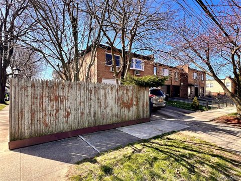 Apartment For Rent - 21618 39th Avenue #1<br/> Bayside, NY 11361