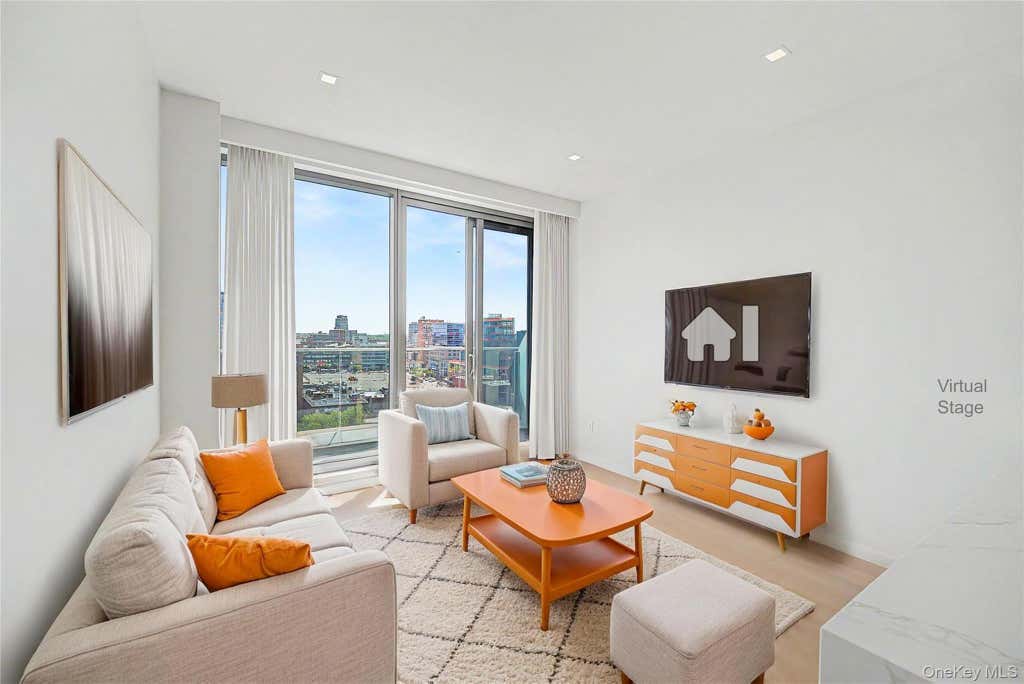 Photo of 35-32 Leavitt Street #12B, Flushing, NY 11354 (MLS # 1031458)