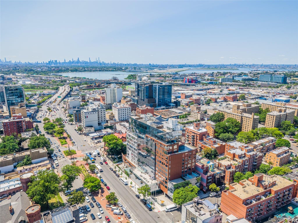 Photo of 35-32 Leavitt Street #12B, Flushing, NY 11354 (MLS # 1031458)