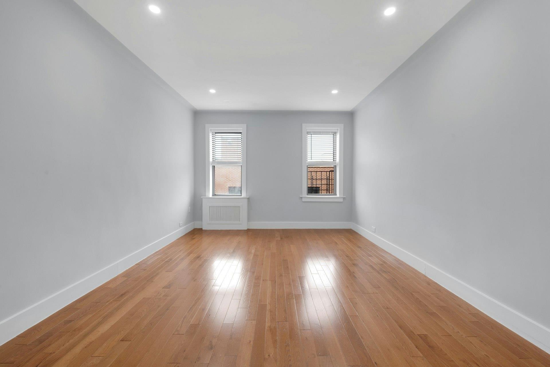 Bronx, New York 10457, United States, 1 Bedroom Bedrooms, ,1 BathroomBathrooms,Residential,Active,97741