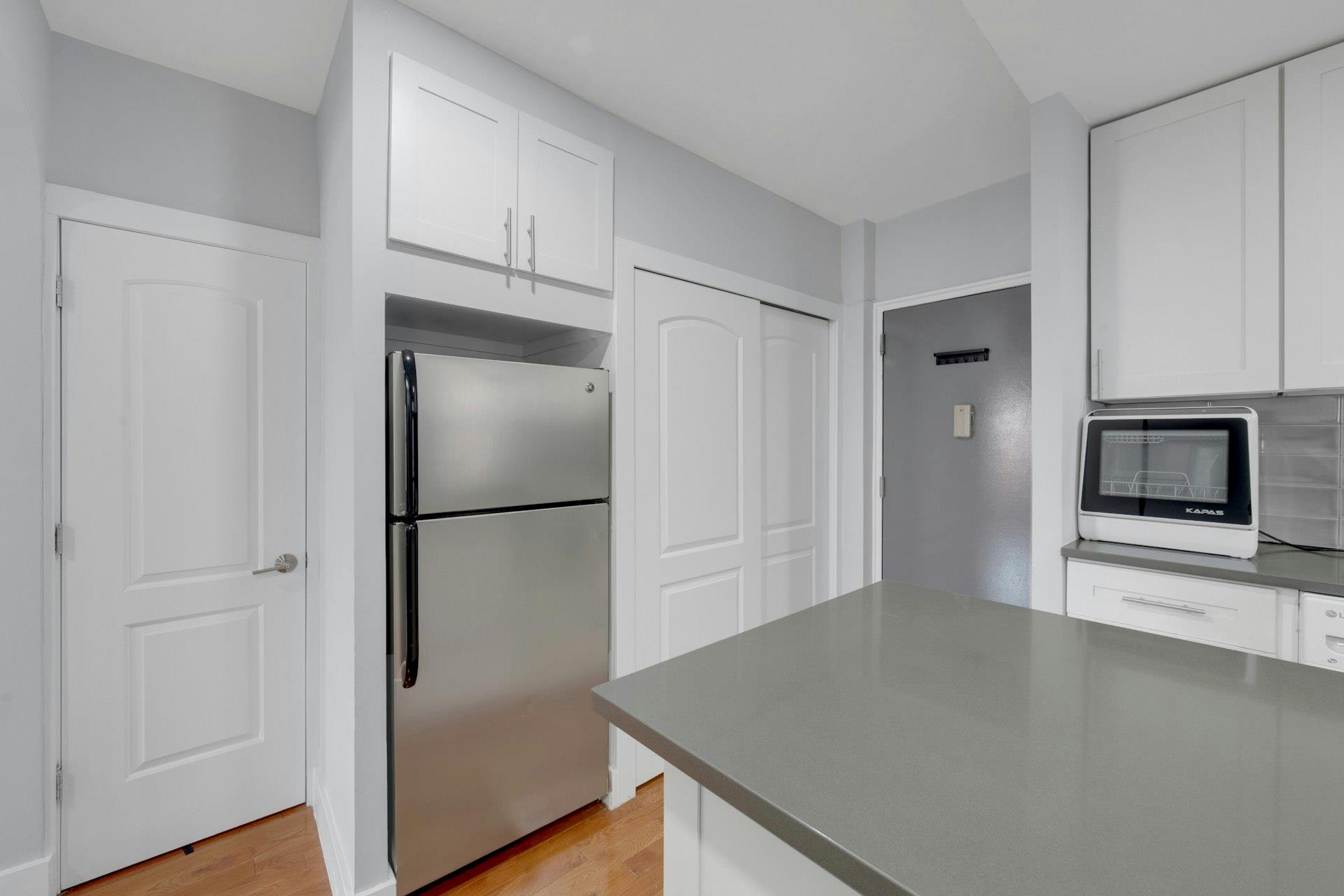 Bronx, New York 10457, United States, 1 Bedroom Bedrooms, ,1 BathroomBathrooms,Residential,Active,97741