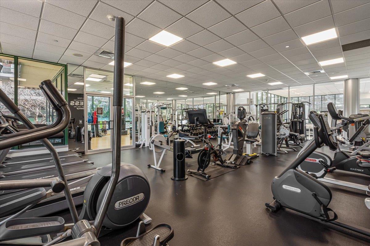 111 Cherry Valley Avenue #M23, Garden City, New York image 31