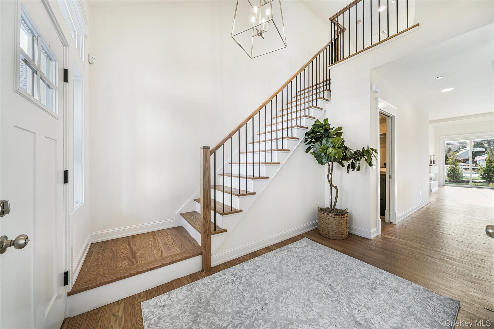 2040 Crompond Road 6