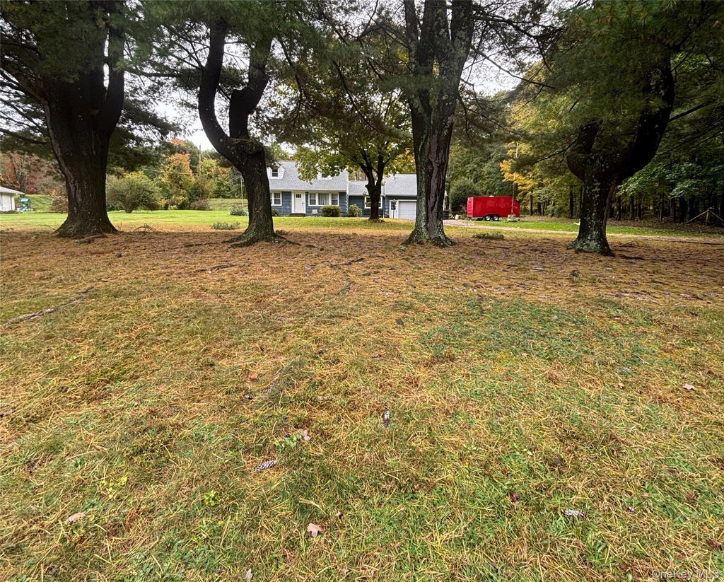 Photo of 432 Plains Road, Wallkill, NY 12589 (MLS # 1061695)