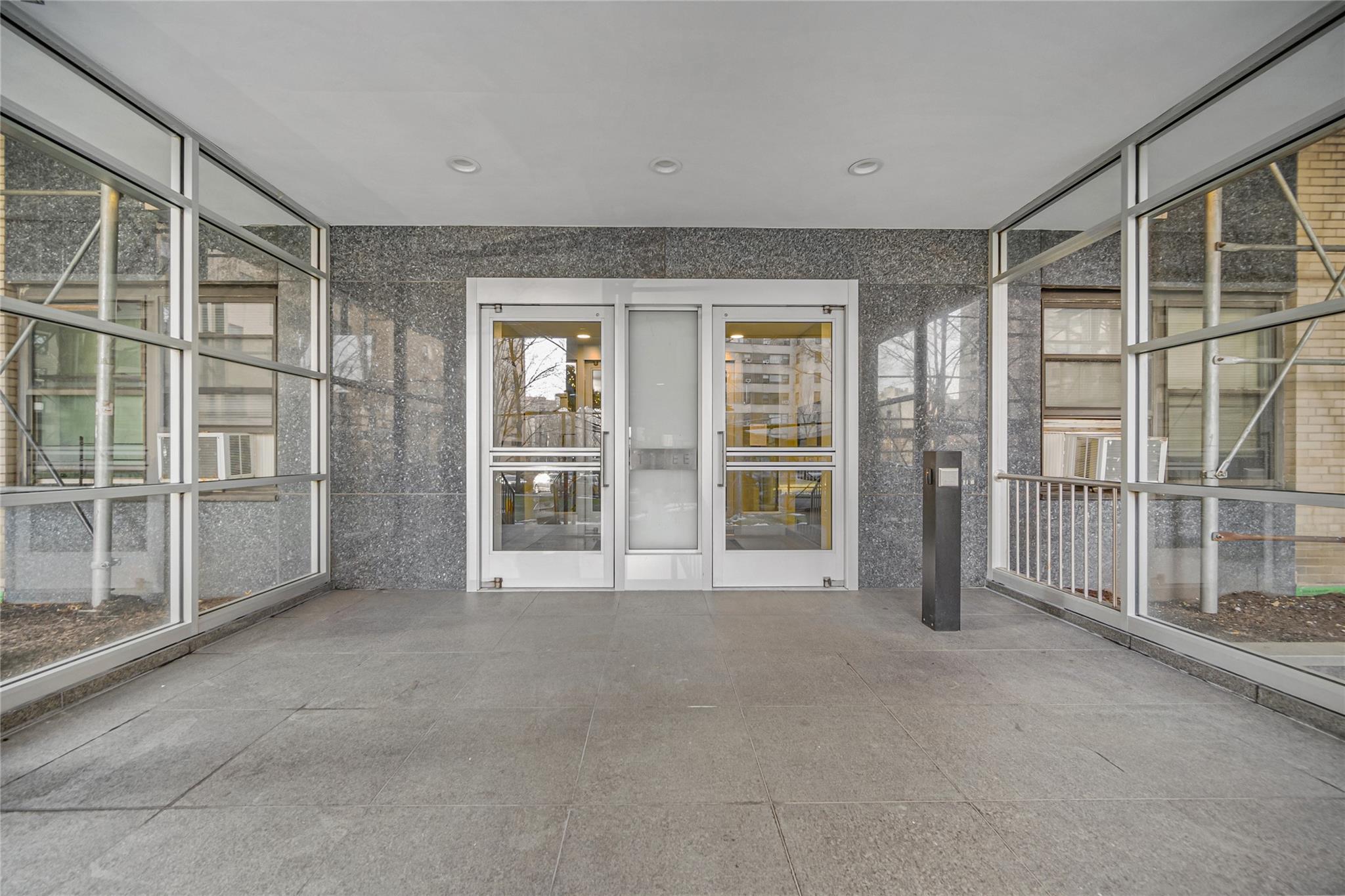 3 Fordham Hill Oval #14D, Bronx, New York image 2