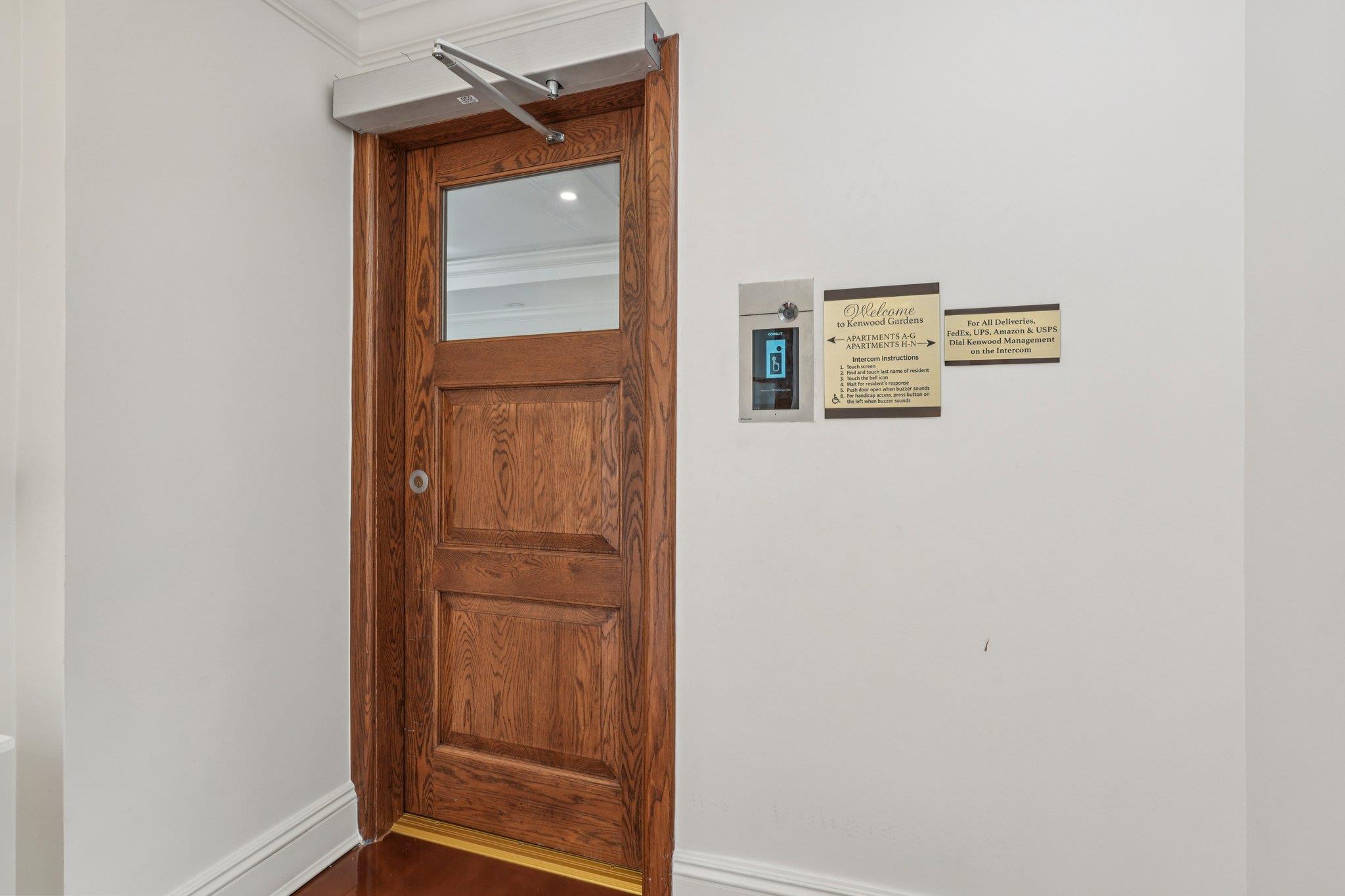 160 Middle Neck Road 2 C