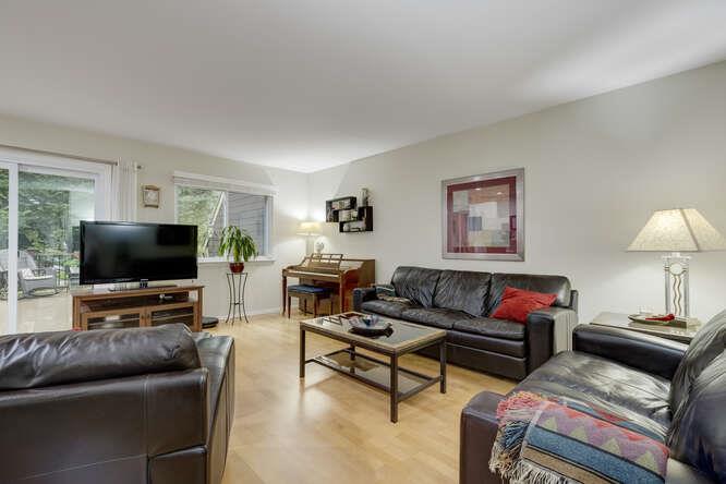 141 Southgate Drive, Massapequa Park, New York image 15
