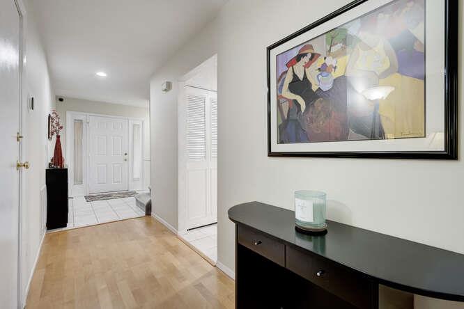 141 Southgate Drive, Massapequa Park, New York image 5