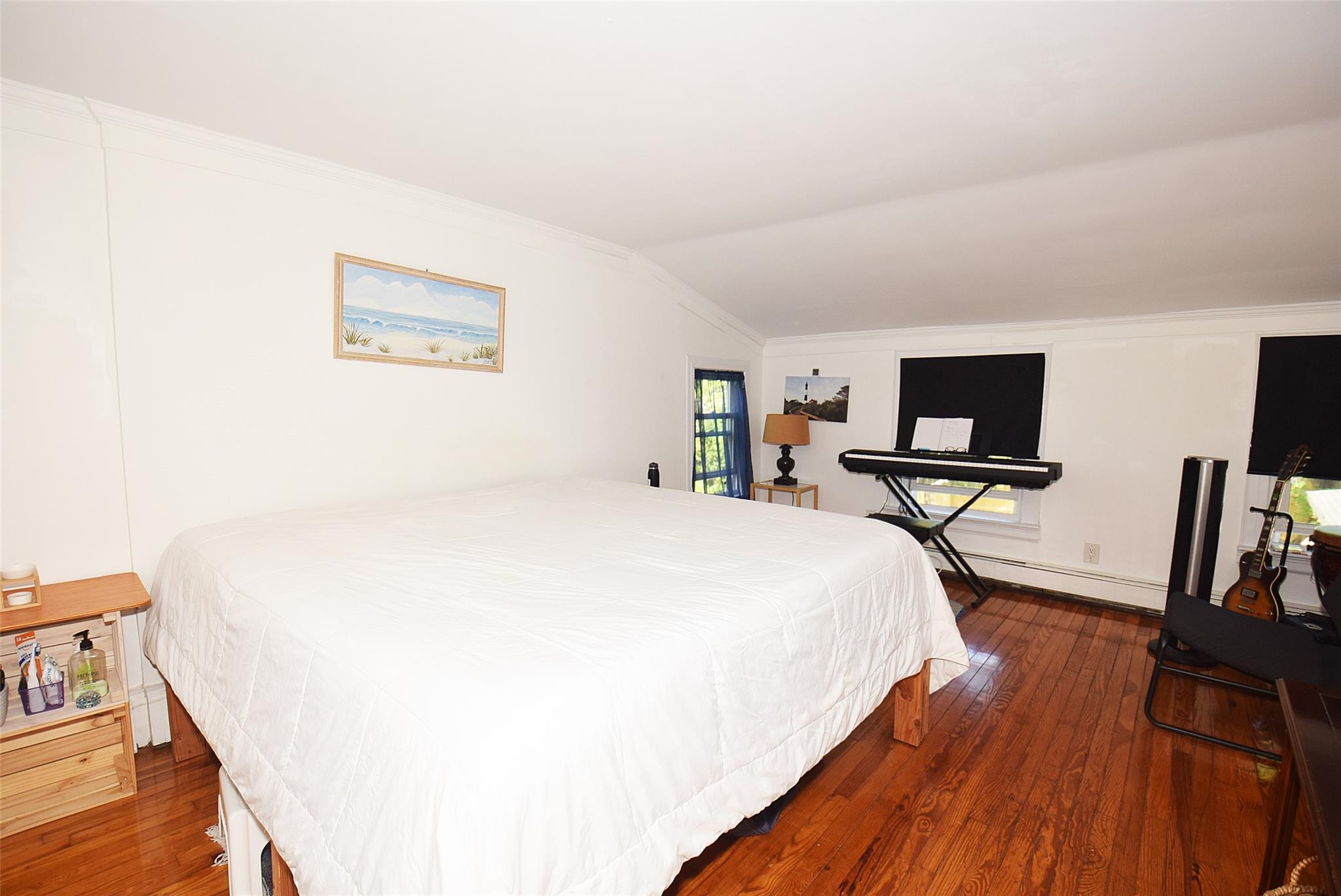 24 Brook Street, Lindenhurst, New York image 14