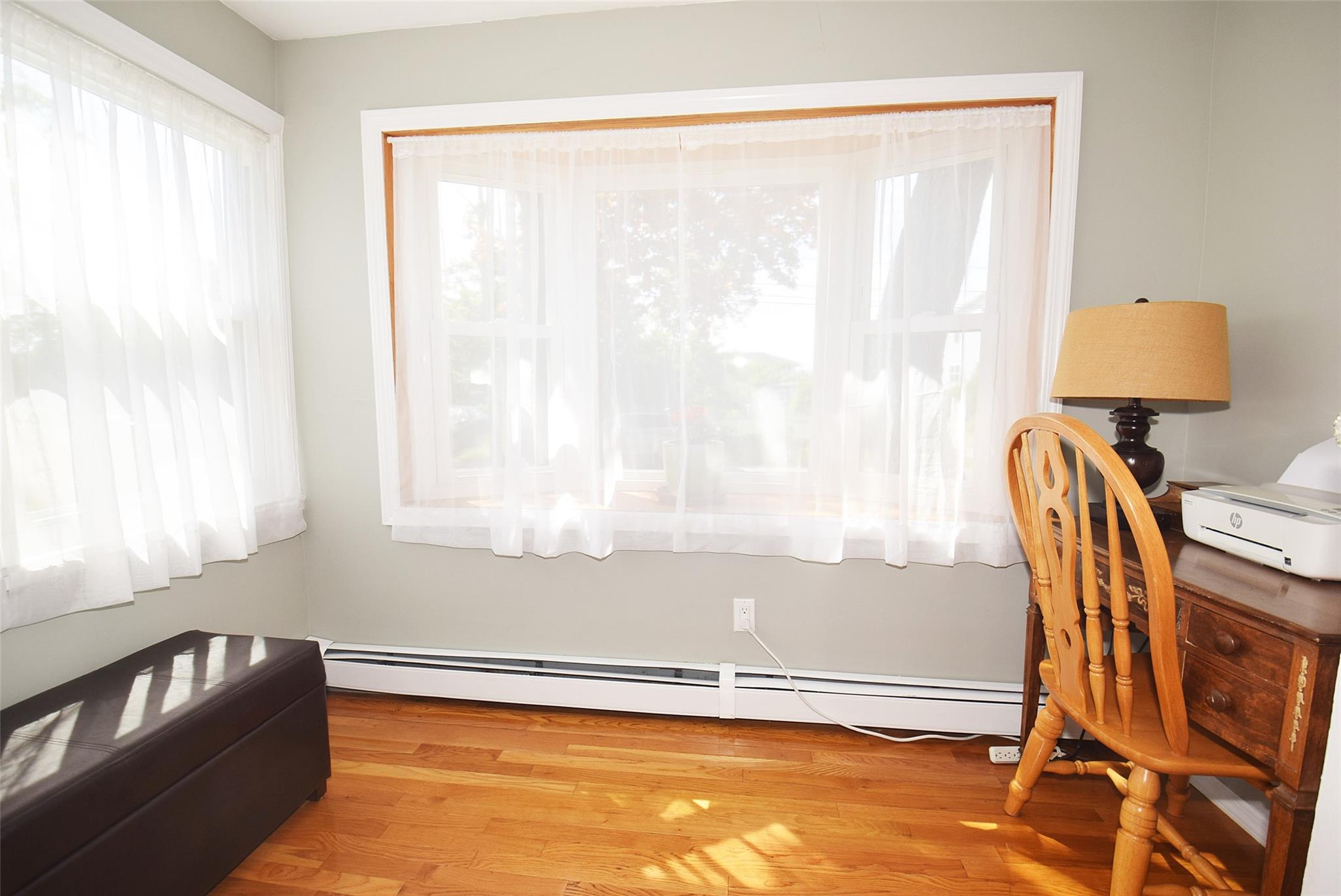 24 Brook Street, Lindenhurst, New York image 20