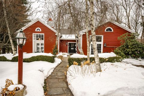 Homes For Sale - 132 Honeywell Lane<br/> Hyde Park, NY 12538