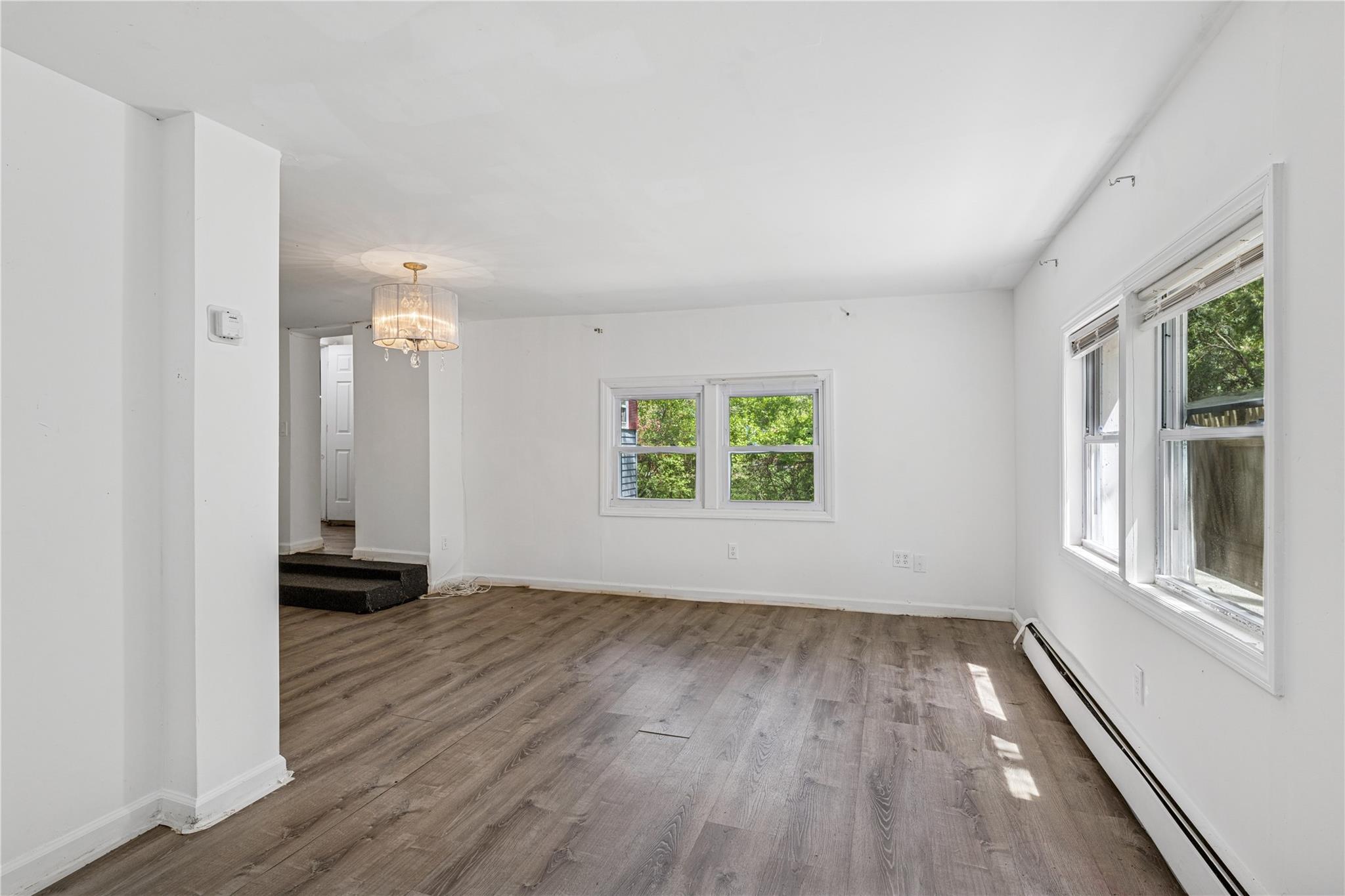 54 Oakdale Avenue, Selden, New York image 12