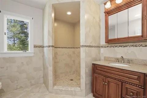 237 Hynes Road, Poughquag, New York image 31