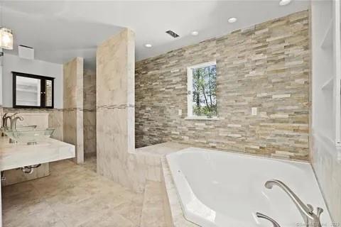 237 Hynes Road, Poughquag, New York image 23