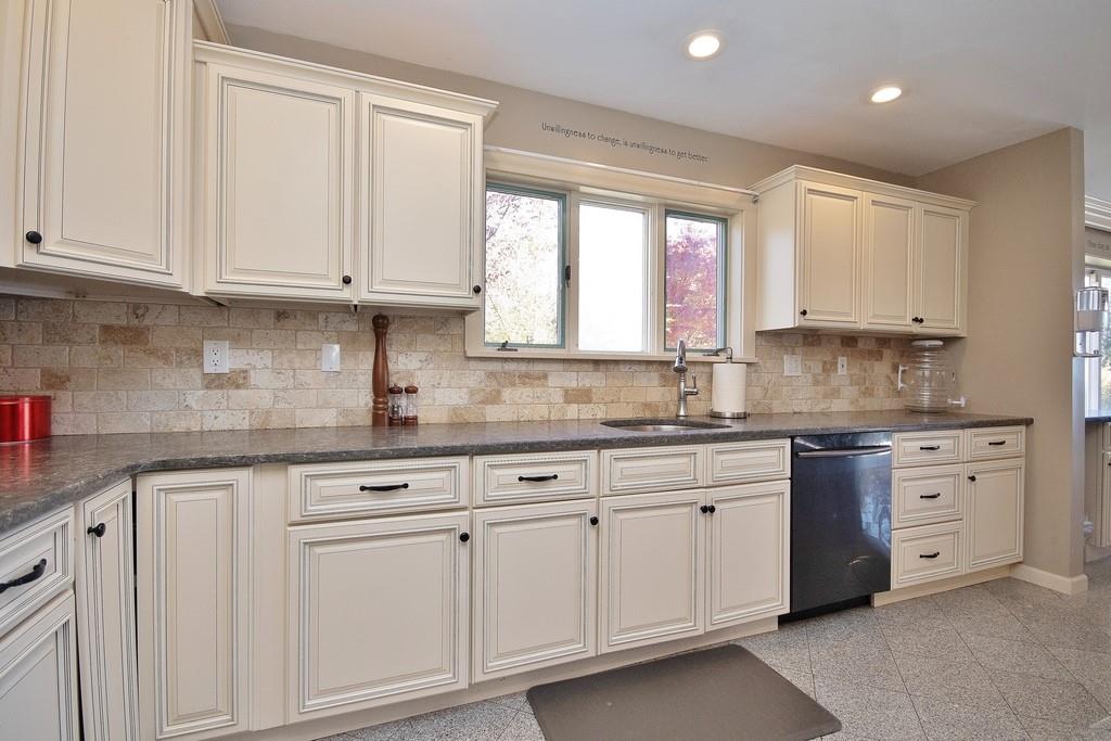 237 Hynes Road, Poughquag, New York image 16