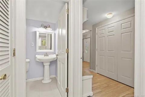 237 Hynes Road, Poughquag, New York image 30