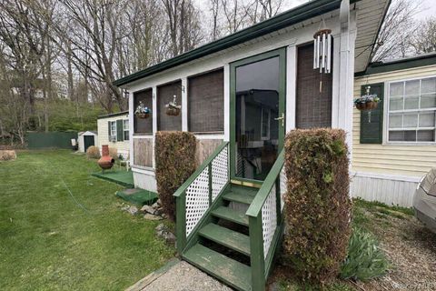 61 Sasso Lane Wingdale NY 12594
