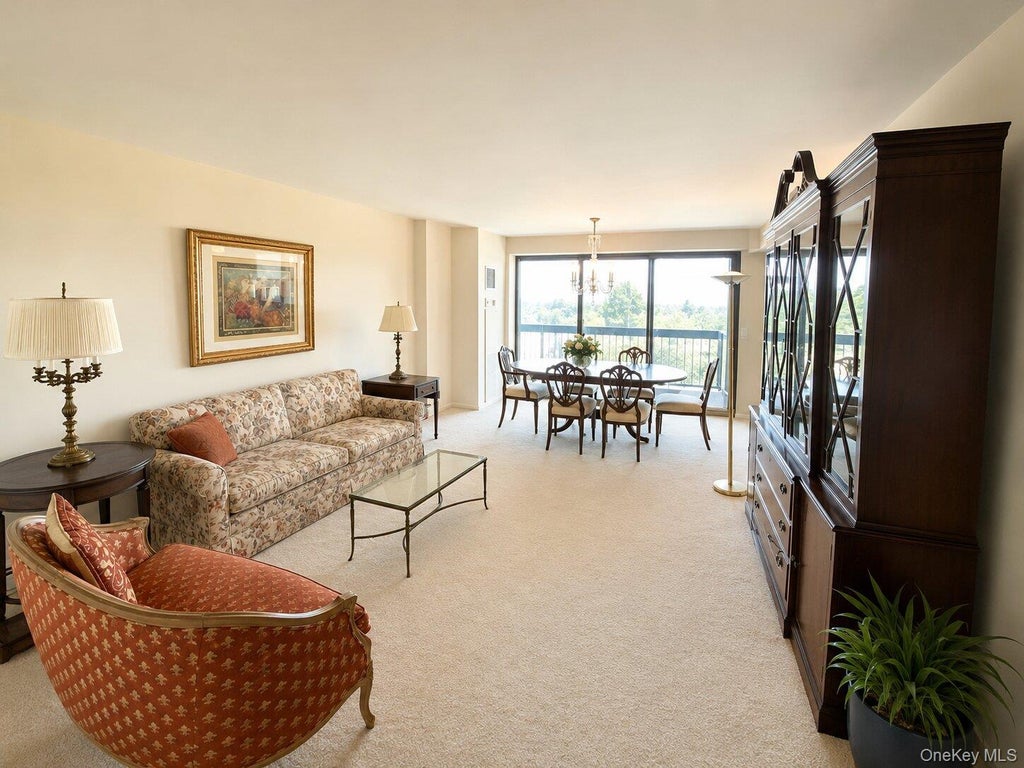 Photo of 27010 Grand Central Parkway #7G, Floral Park, NY 11005 (MLS # 1024070)