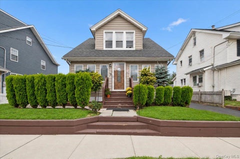 Multifamily For Sale - 21 E Saint Marks Place<br/> Valley Stream, NY 11580