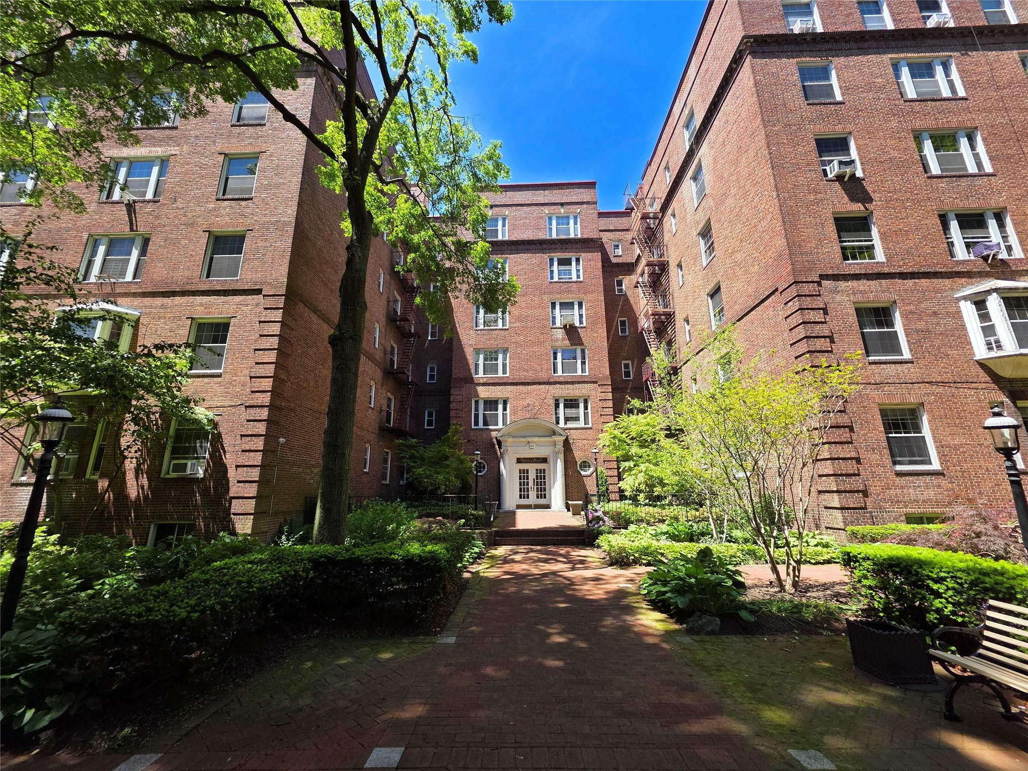 117-01 Park Lane South #A3C, Kew Gardens, New York image 15