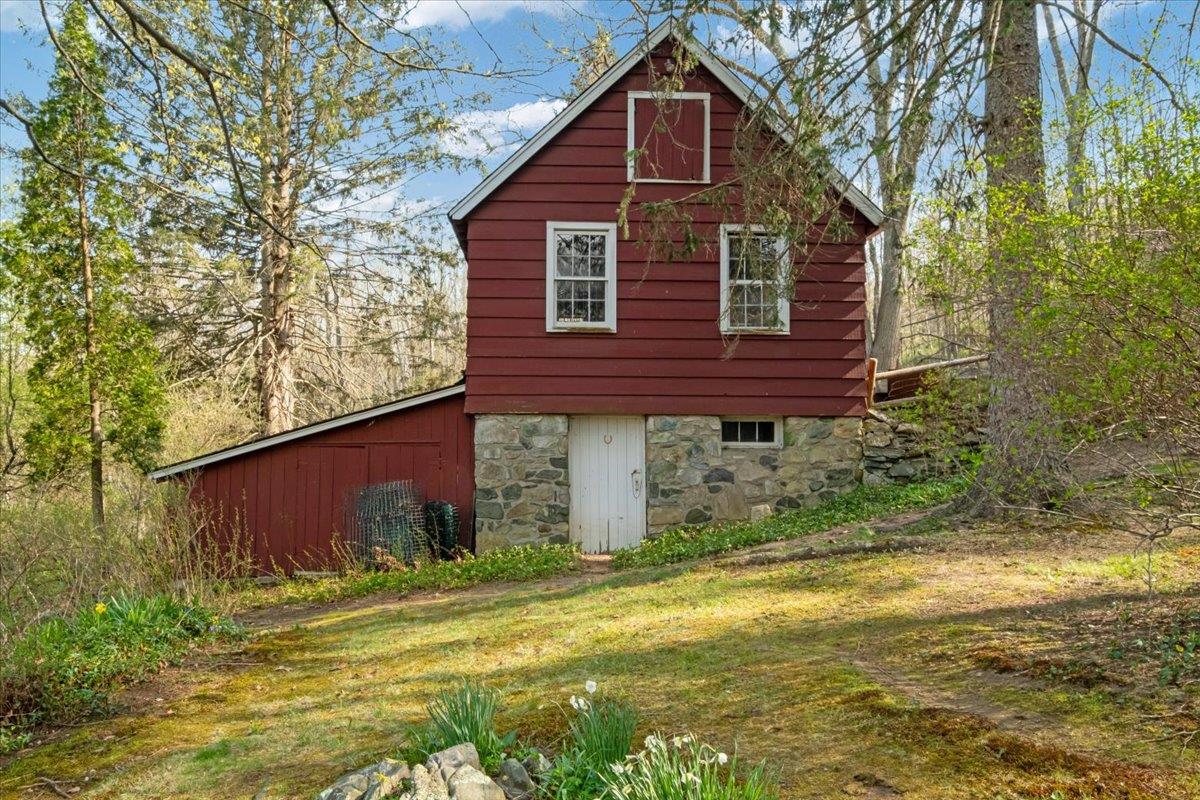 806 Gipsy Trail Road, Carmel, New York image 4