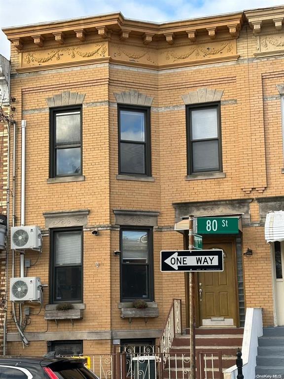 80 Street 2Fl, Woodhaven, Queens, NY - 1 Bathrooms  
1 Rooms - 