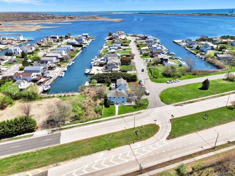 Homes For Sale - 55 William Floyd Parkway<br/> Shirley, NY 11967