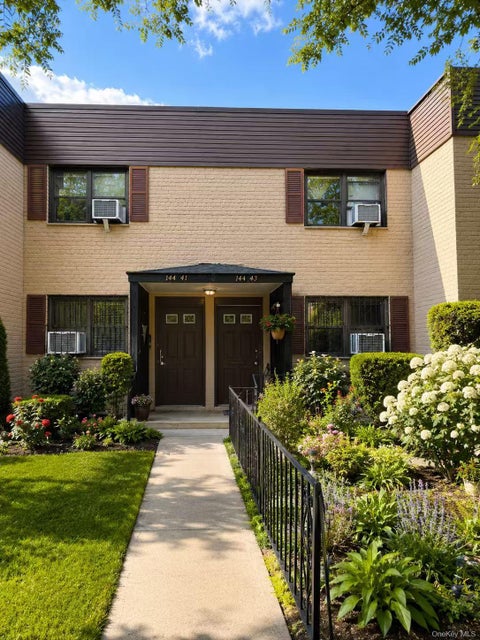 Homes For Sale - 144-43 71st Road #B<br/> Flushing, NY 11367