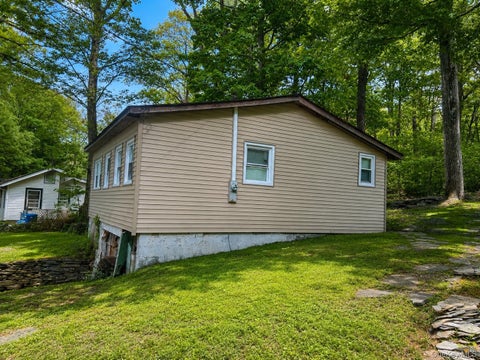 Homes For Rent - 11 Utopian Trail<br/> Monroe, NY 10950