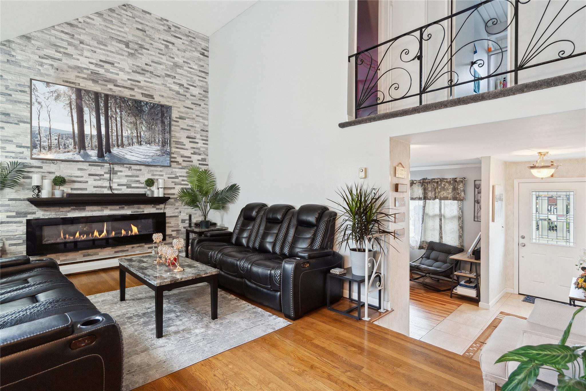 529 Davis Street, North Babylon, New York image 11
