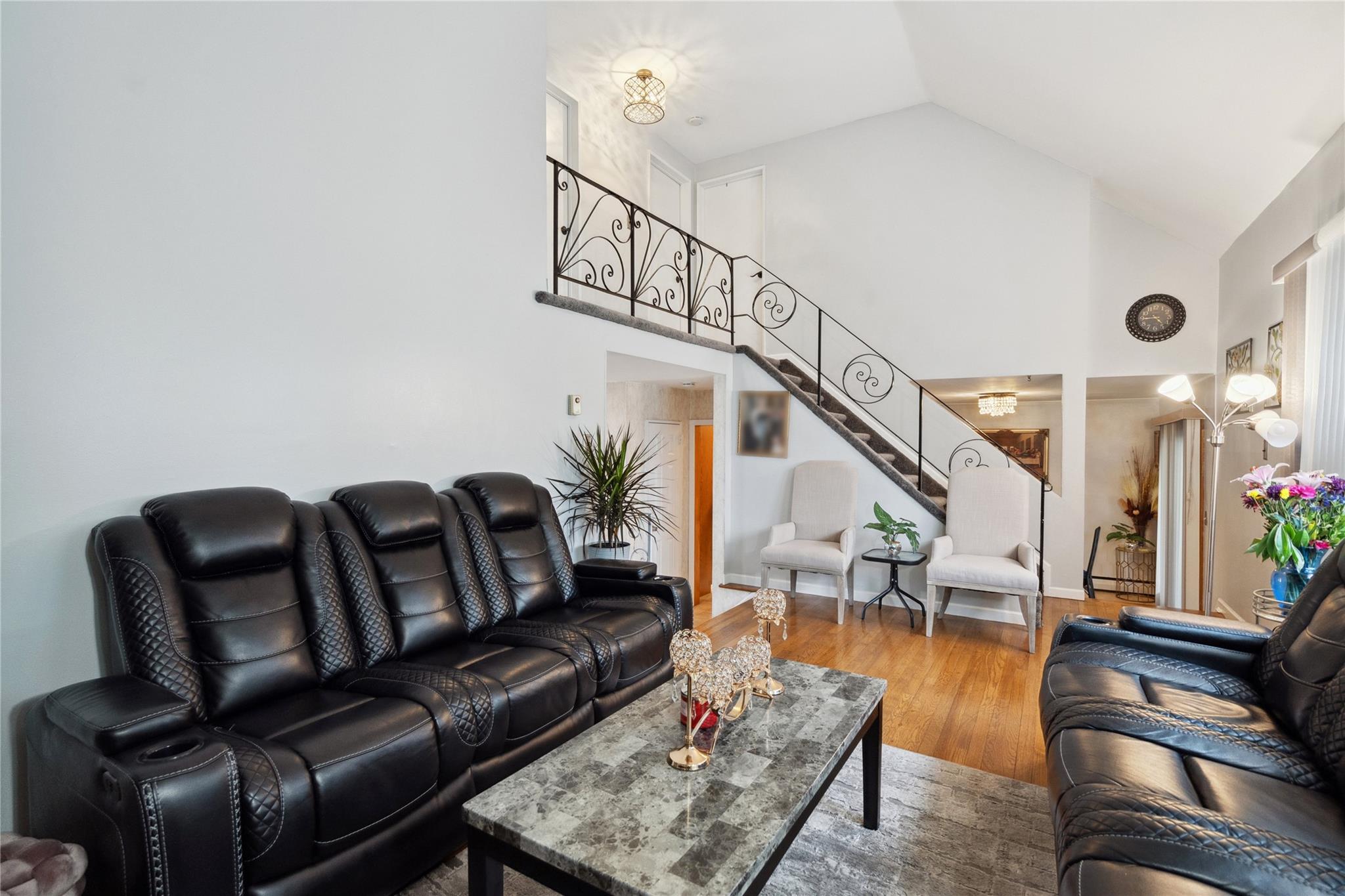 529 Davis Street, North Babylon, New York image 13
