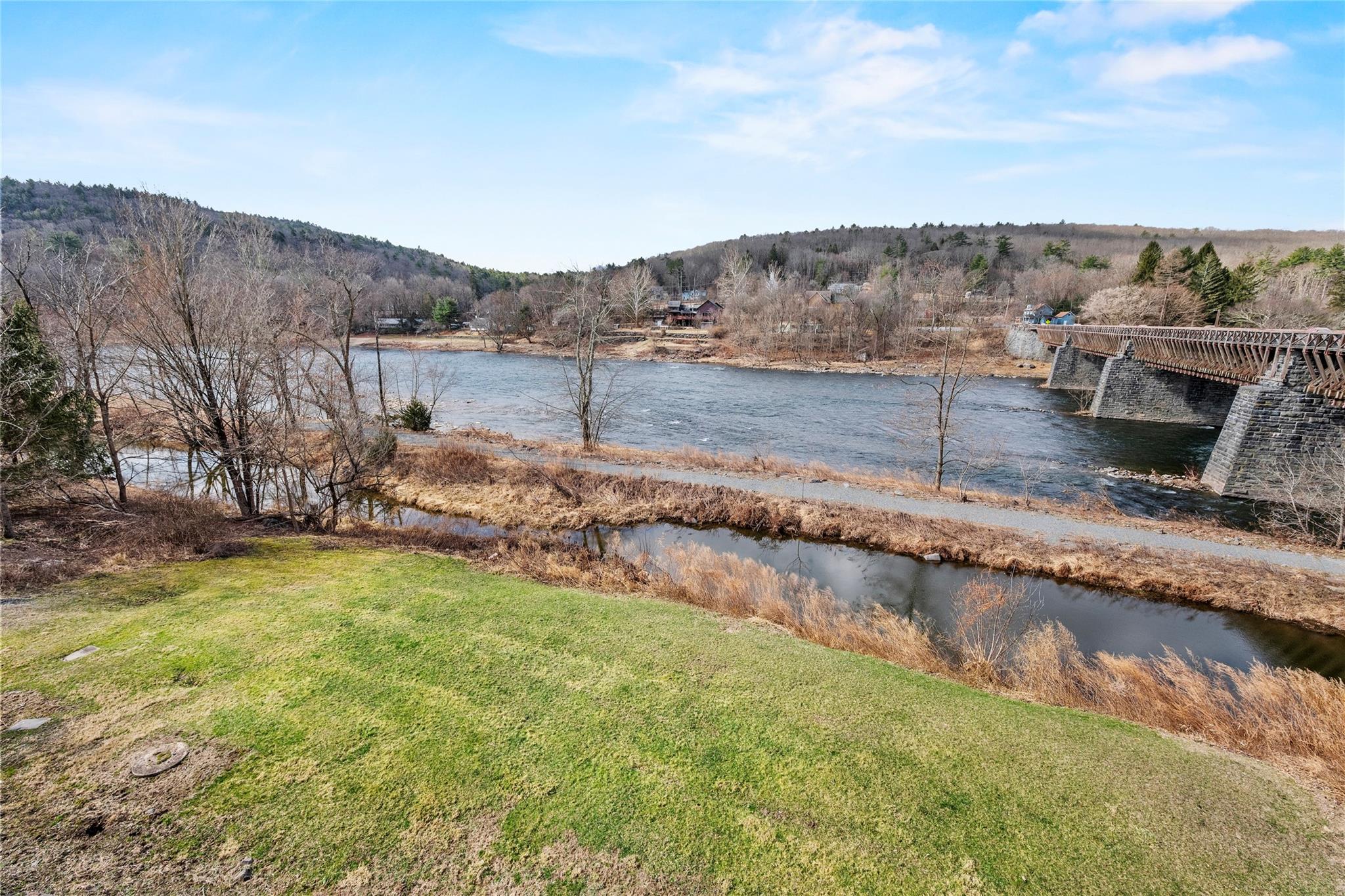4223 NY State Route 97