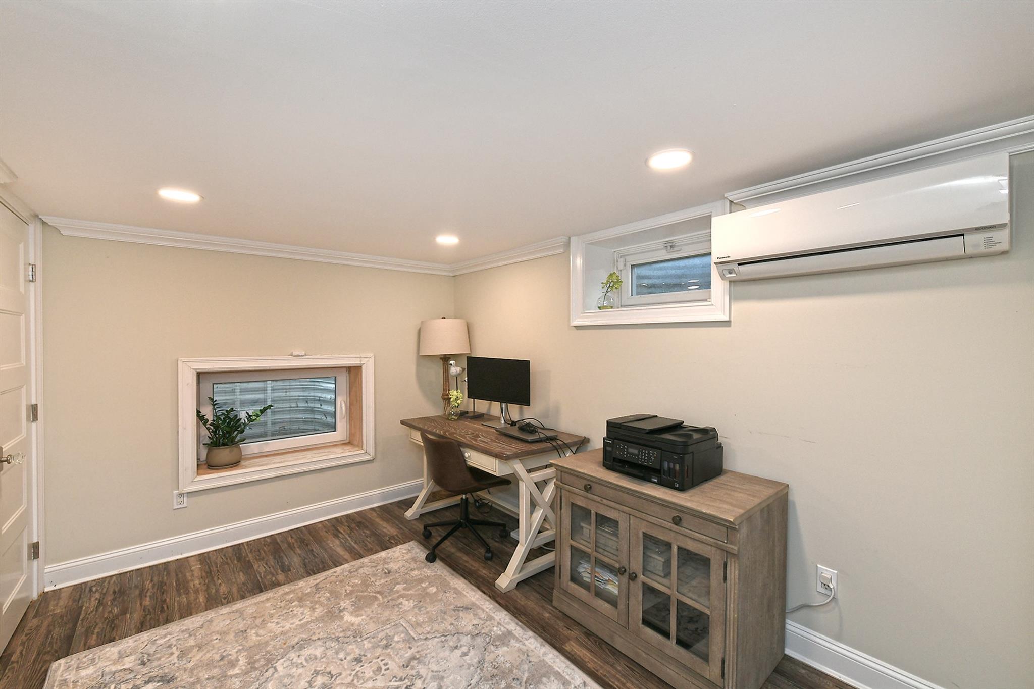 12 Winthrop Drive, Dix Hills, New York image 31