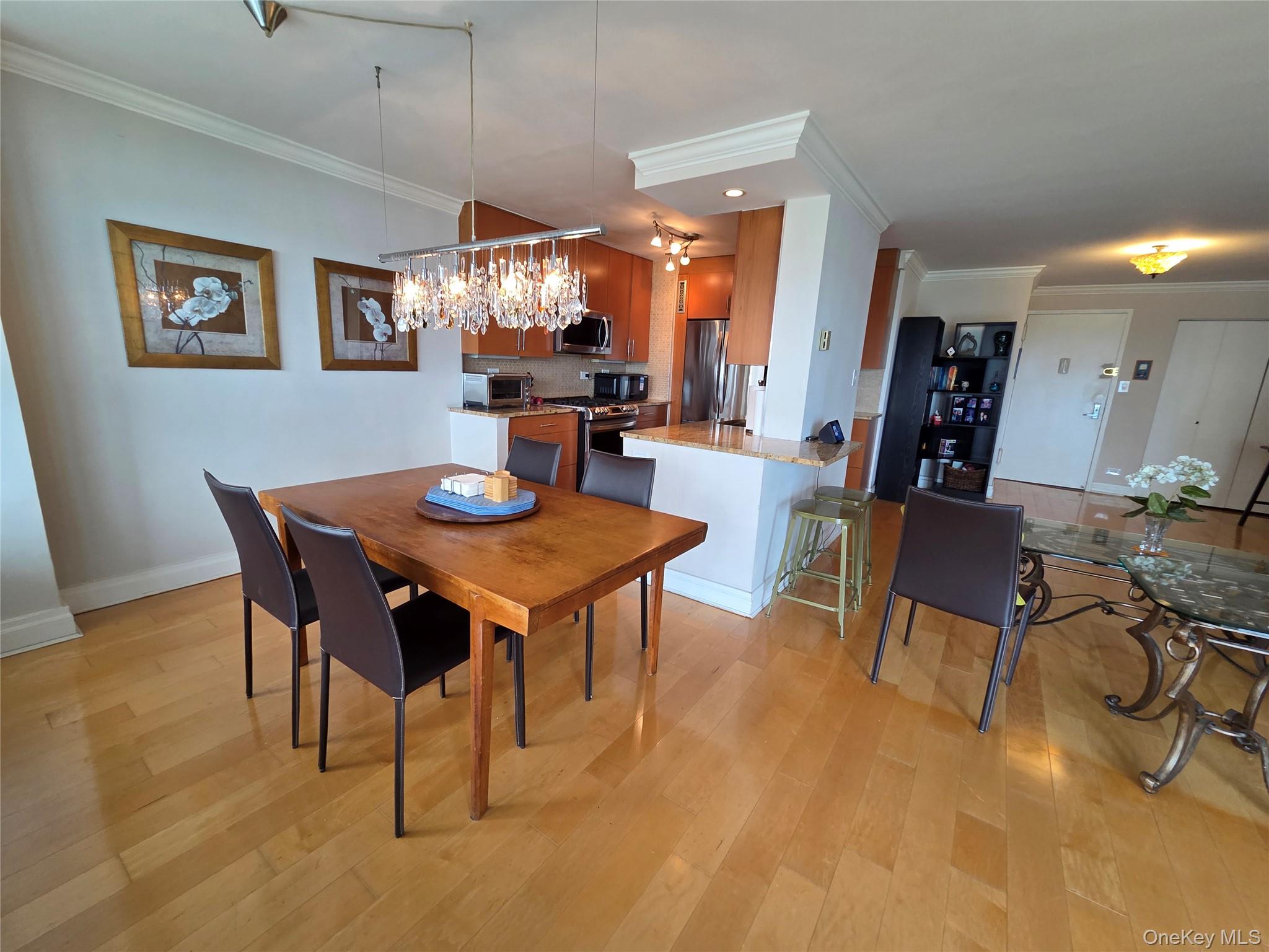 18-05 215 Street 10 M