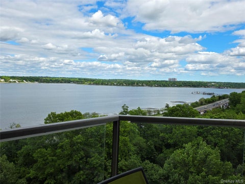 Homes For Sale - 18-05 215 Street #10 M<br/> Bayside, NY 11360