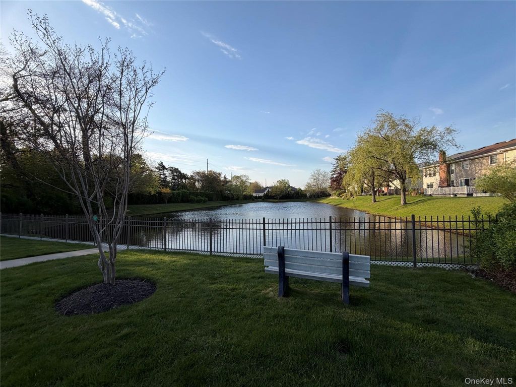 Photo of 52 Holiday Drive #52, Woodbury, NY 11797 (MLS # 995603)