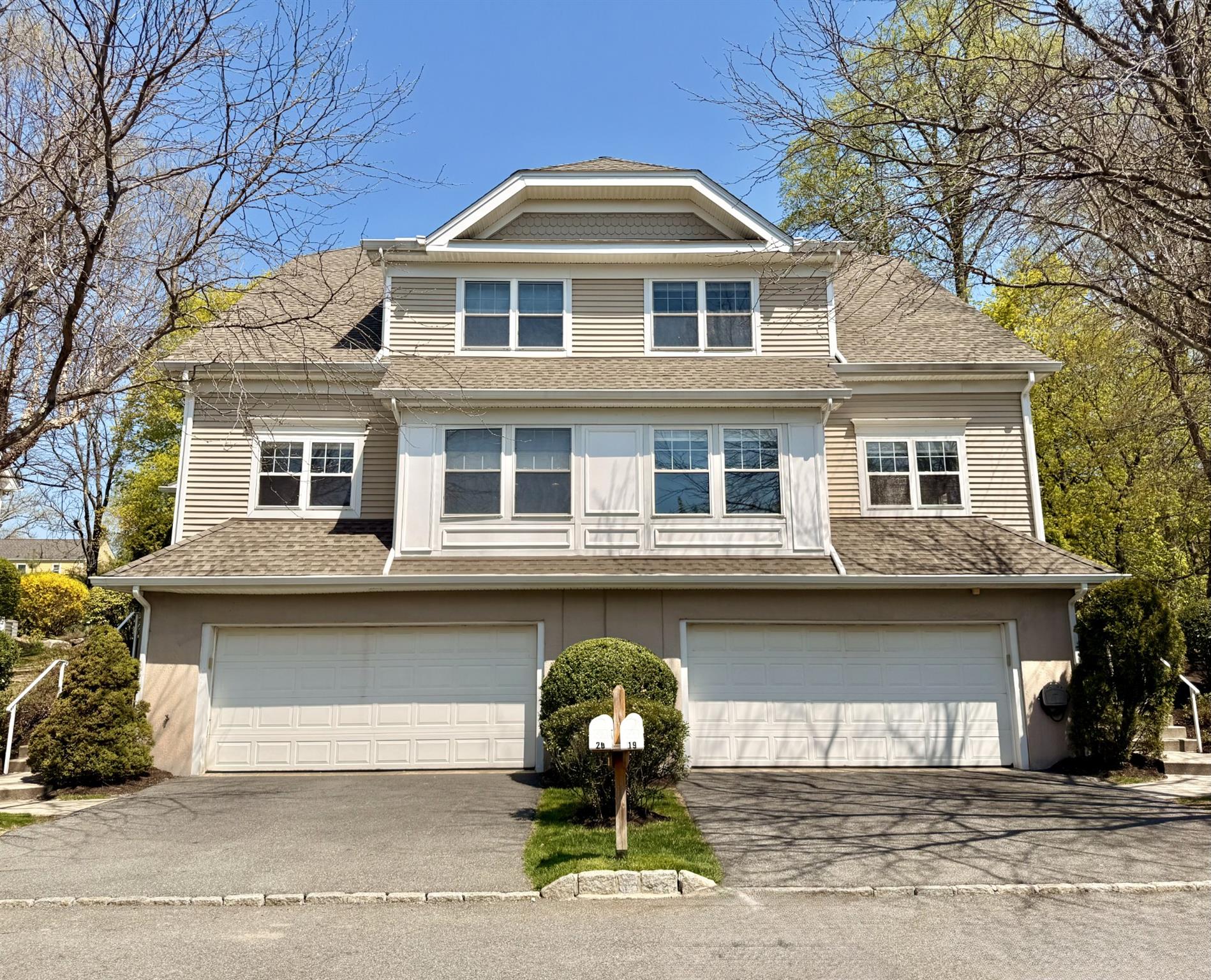 20 Roma Orchard Road, Peekskill, New York image 1