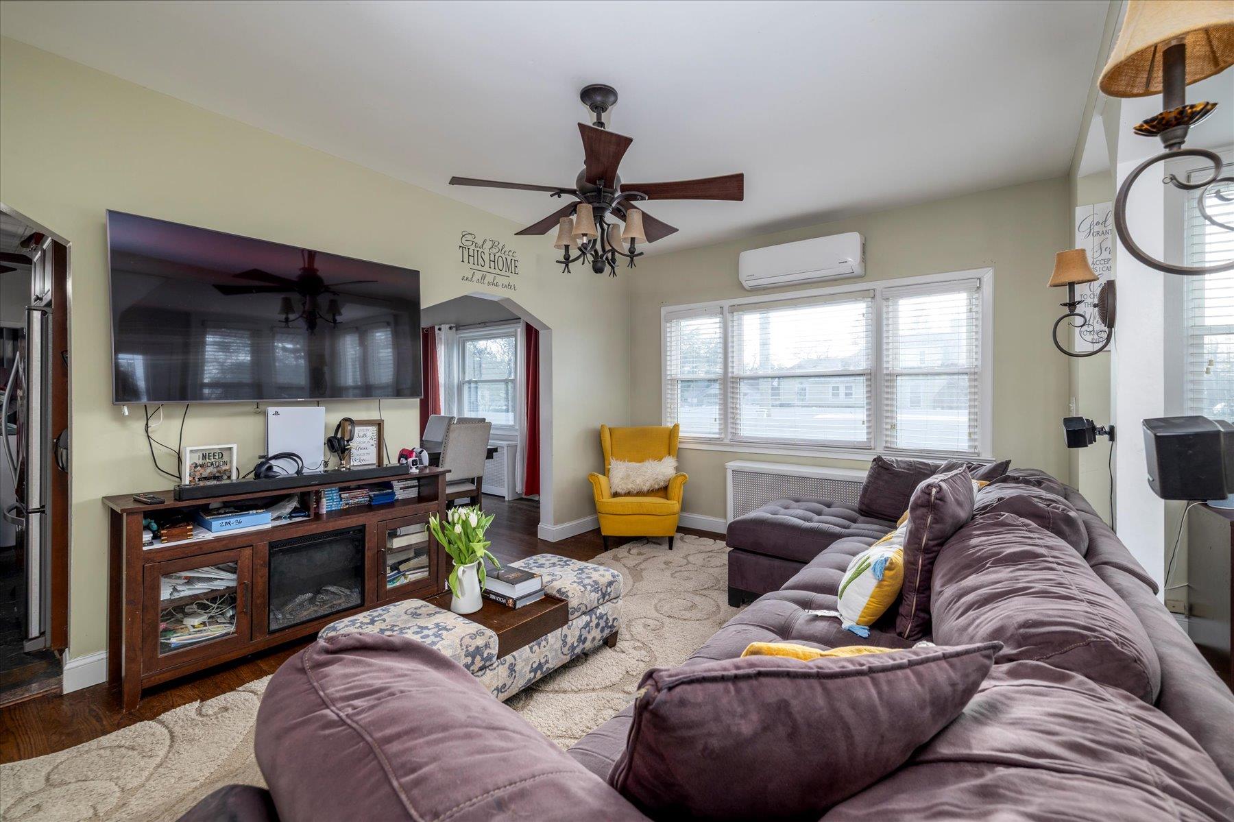 279 Reservoir Road, Goshen, New York image 7