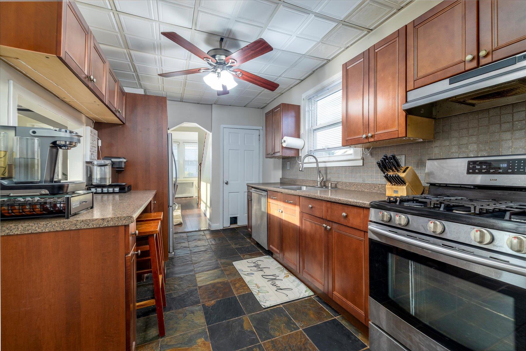 279 Reservoir Road, Goshen, New York image 11