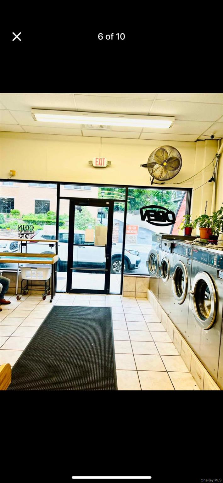 220 S S Center Street S 1