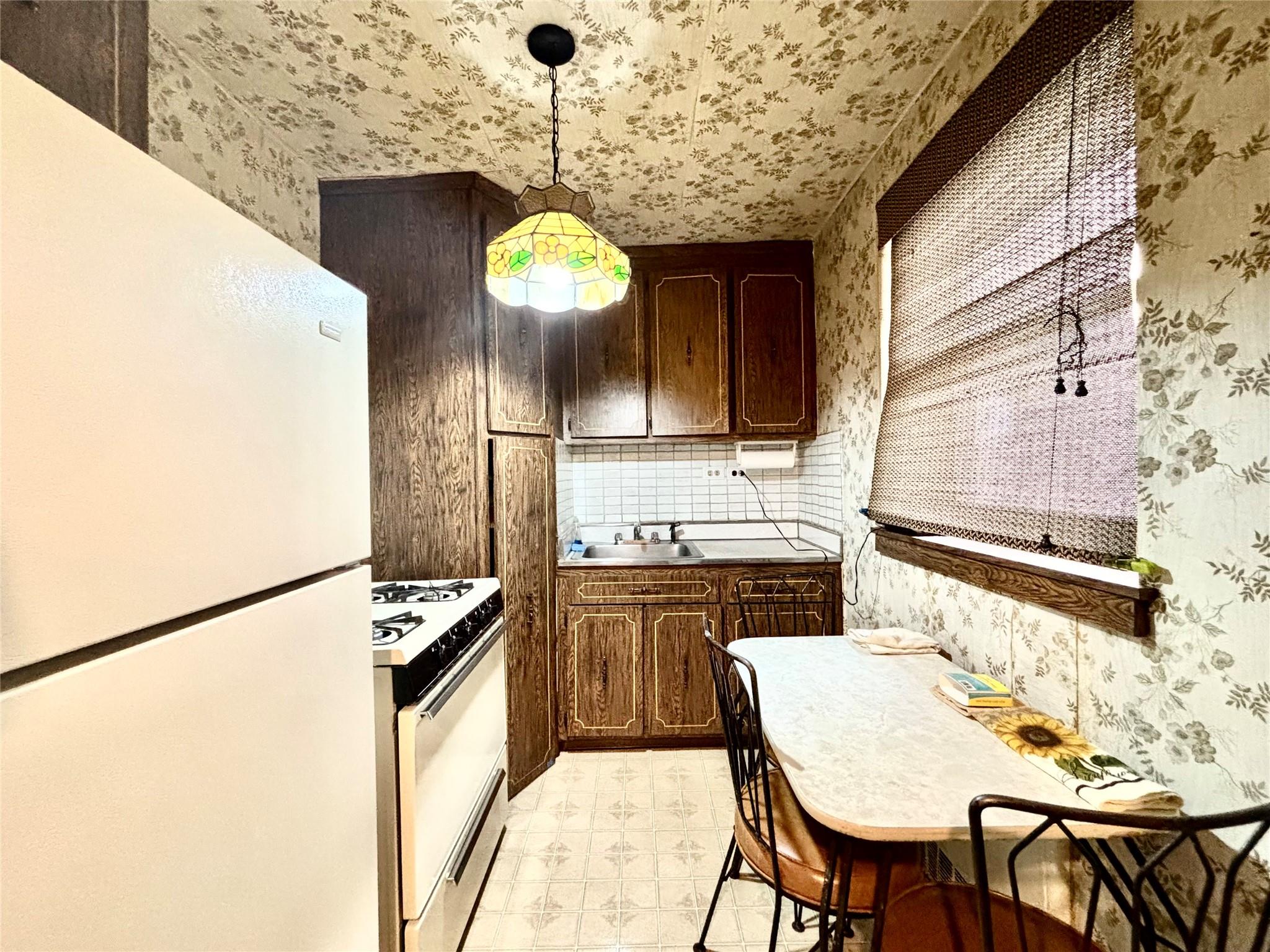26-20 141st Street #1E, Flushing, New York image 7