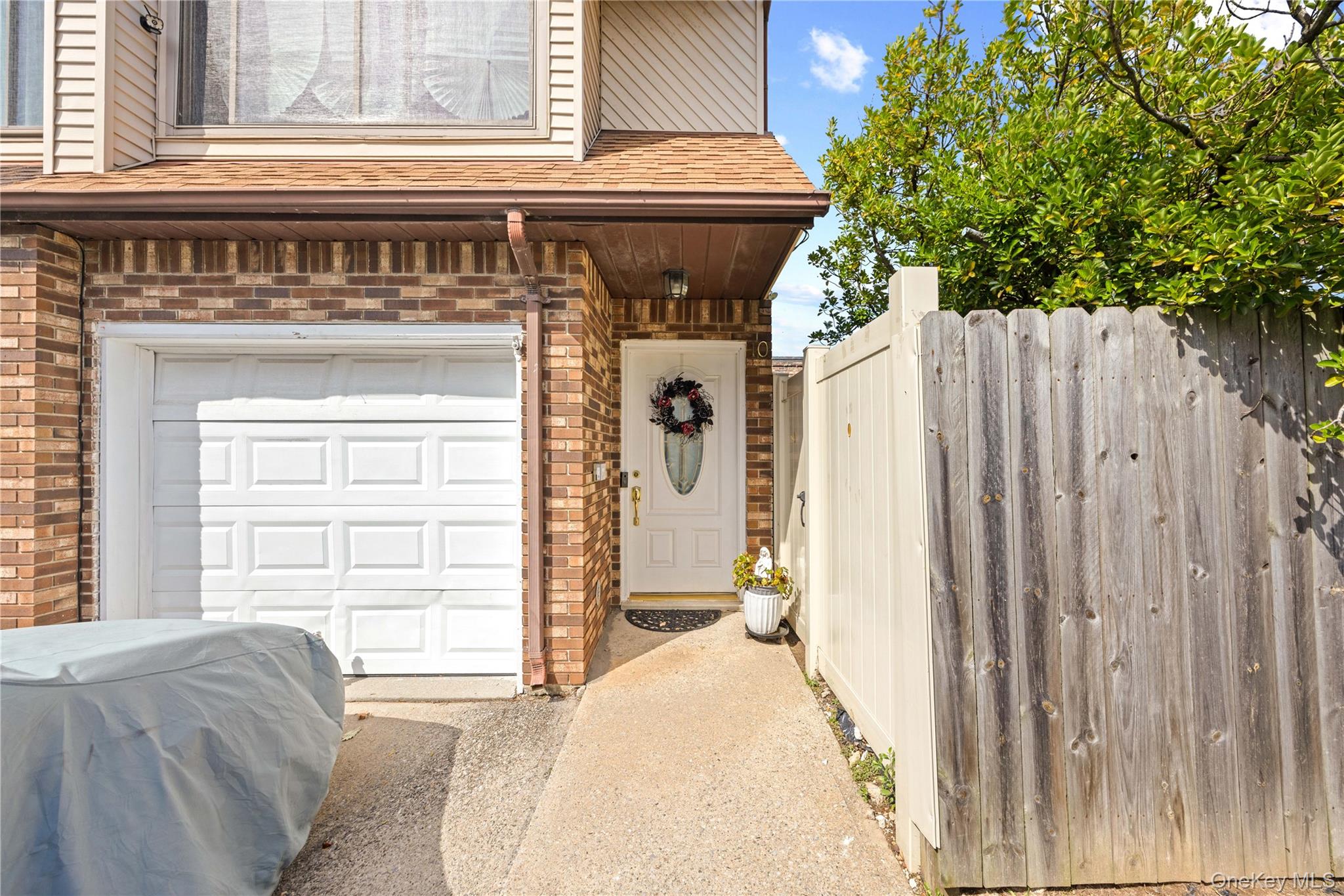 10 Lyndale Lane