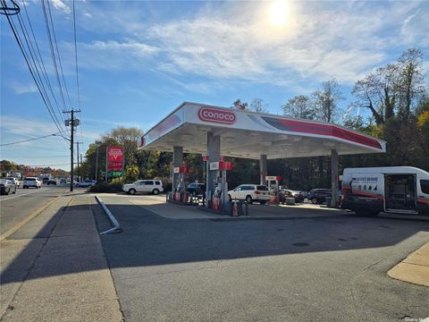 475 Walt Whitman Rd Road Melville NY 11747